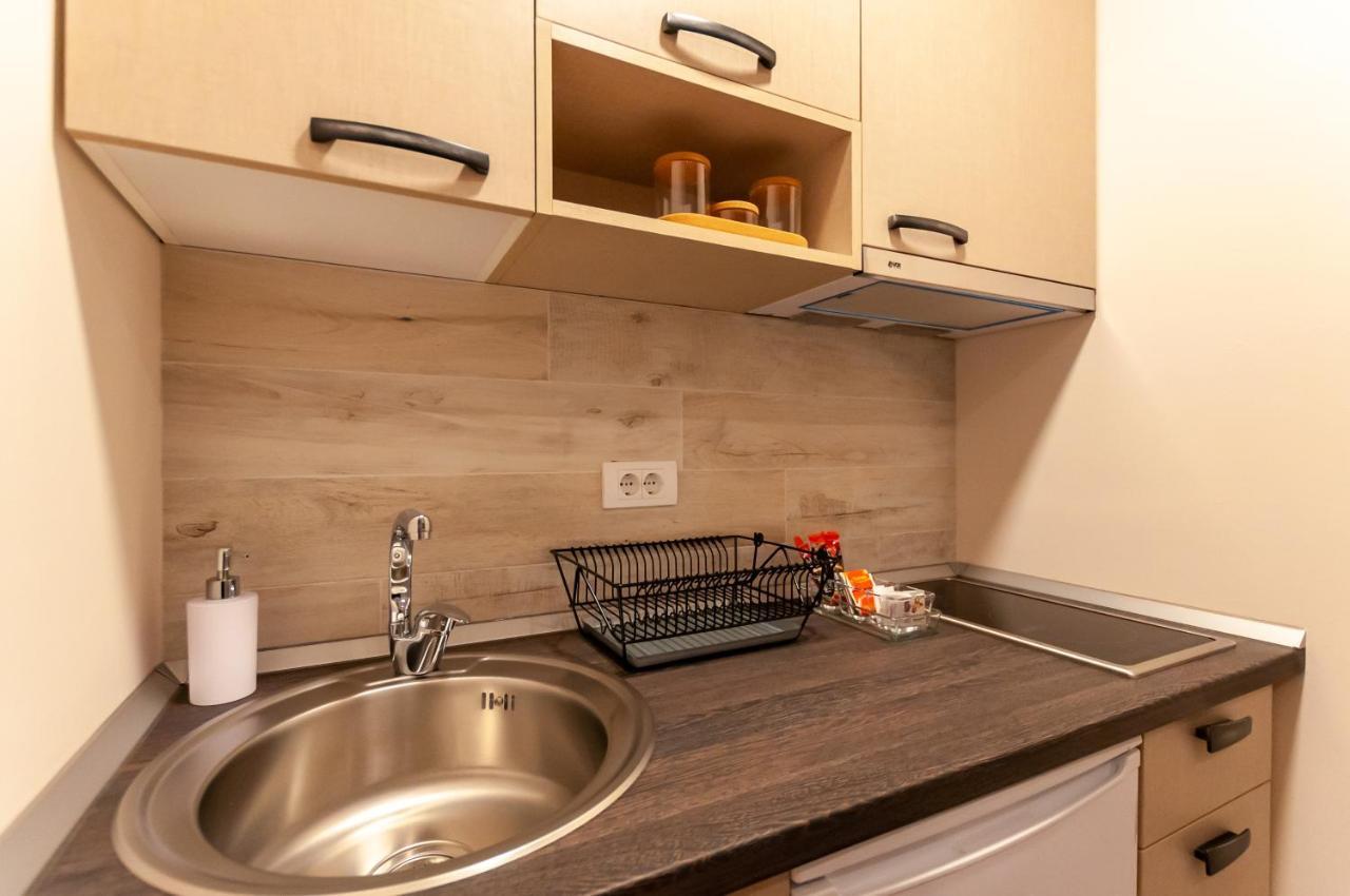 Mala Sava Apartmani Belgrad Exteriör bild