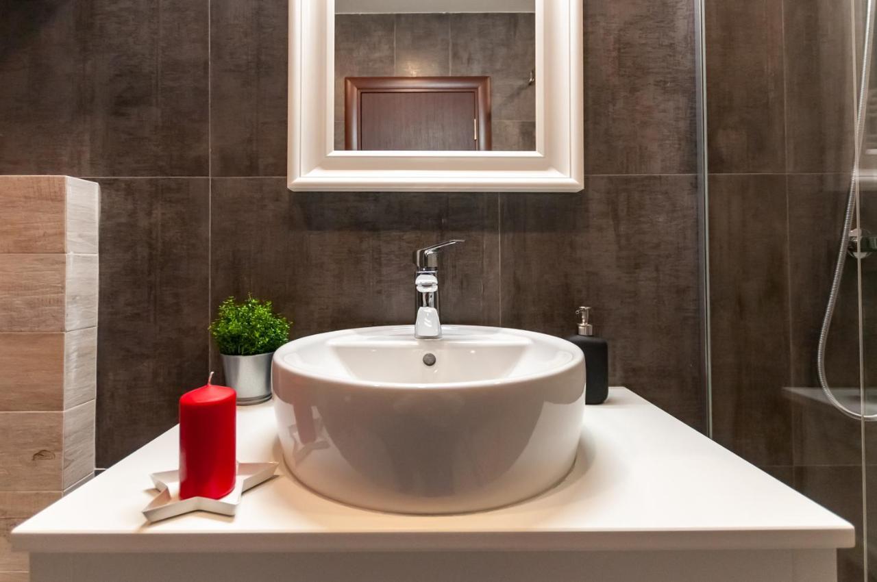 Mala Sava Apartmani Belgrad Exteriör bild