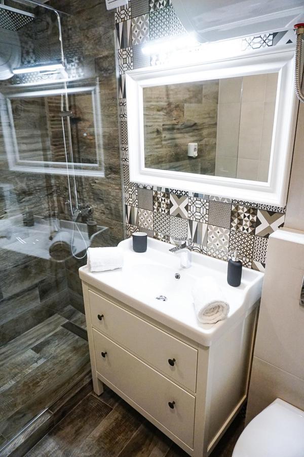 Mala Sava Apartmani Belgrad Exteriör bild