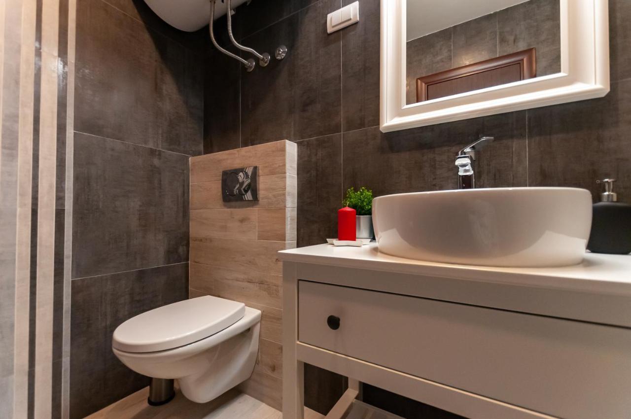 Mala Sava Apartmani Belgrad Exteriör bild
